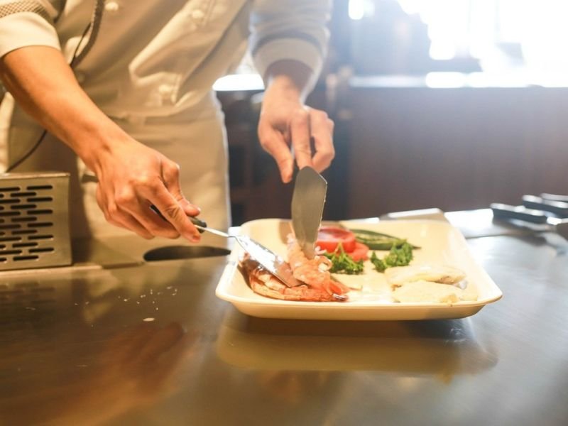 View recipe contests https://showcaseschool.co/wp-content/uploads/2023/07/cooking-competitions-culinary-contests-top-chef-home-cook-culinary-champion-cooking-tips-food-industry-culinary-skills-culinary-schools-recipe-contests-cooking-competitions-f65ebee3.jpg