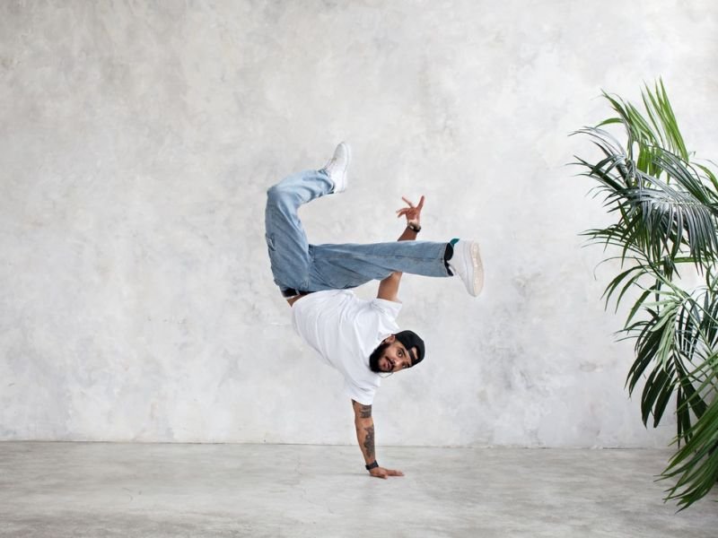 View Fueling Dreams https://showcaseschool.co/wp-content/uploads/2023/09/Dance-Competitions-Fueling-Dreams-Shaping-the-Future-Ballet-Jazz-Contemporary-Showcase-Talent-Build-Fanbase-Connect-with-Dancers-Dance-Competitions-c9a8d3bd.jpg