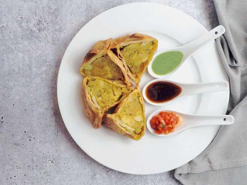 Check Out international cuisine https://showcaseschool.co/wp-content/uploads/2023/09/culinary-clash-international-cuisine-cooking-challenges-global-cuisine-taste-combinations-loyal-following-scrumptious-dishes-culinary-clash-528281c2.jpg